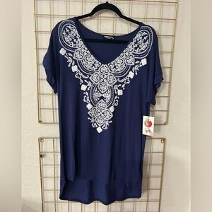 Royal Navy V-Neck Blouse‎ w/ Embroidered Look | NWT | Size Medium | High-Low Hem